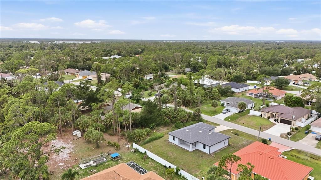 For Sale: $374,900 (3 beds, 2 baths, 1692 Square Feet)