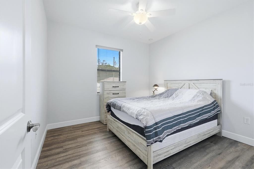 For Sale: $374,900 (3 beds, 2 baths, 1692 Square Feet)