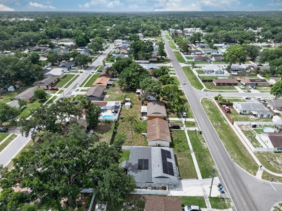 En Venta: $400,000 (3 camas, 2 baños, 2197 Pies cuadrados)