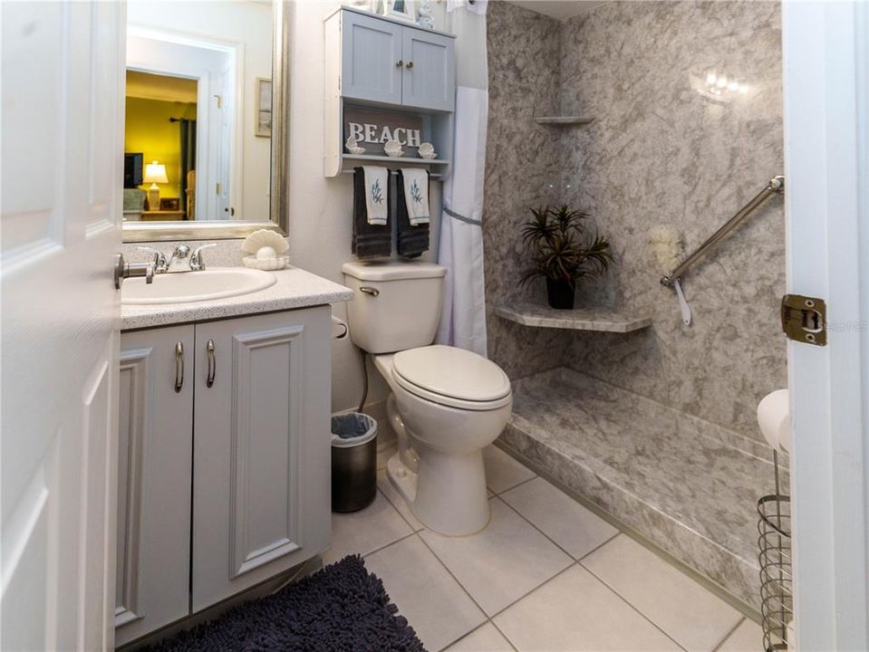 For Sale: $298,000 (2 beds, 2 baths, 1357 Square Feet)