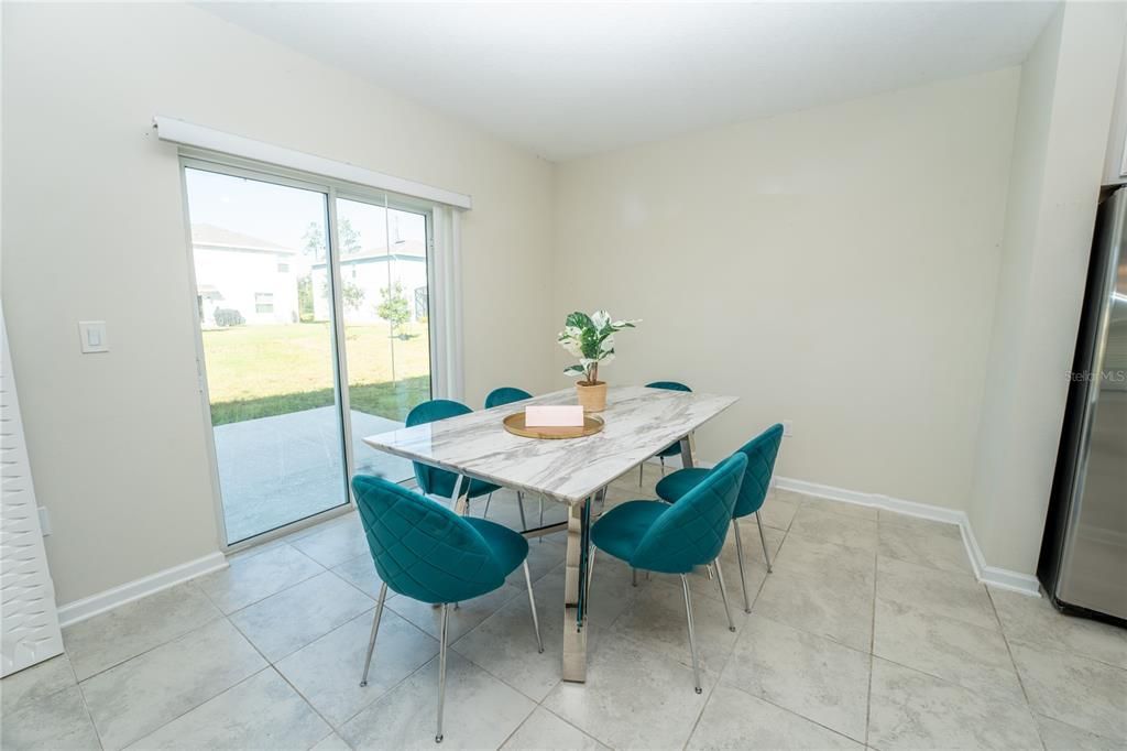 For Rent: $2,500 (3 beds, 1 baths, 1697 Square Feet)