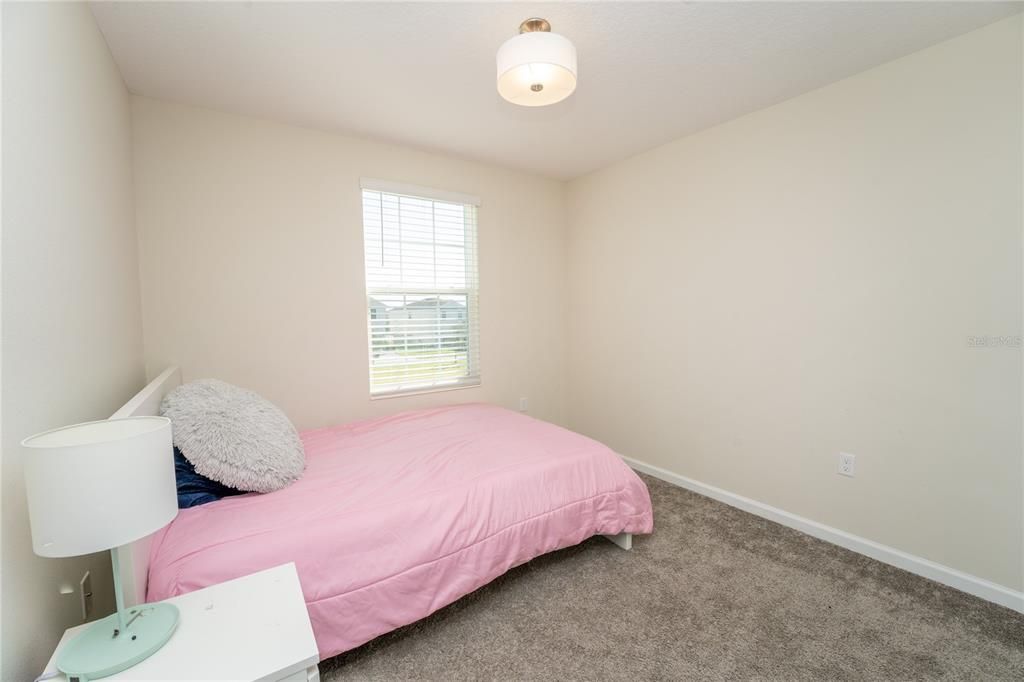 For Rent: $2,500 (3 beds, 1 baths, 1697 Square Feet)