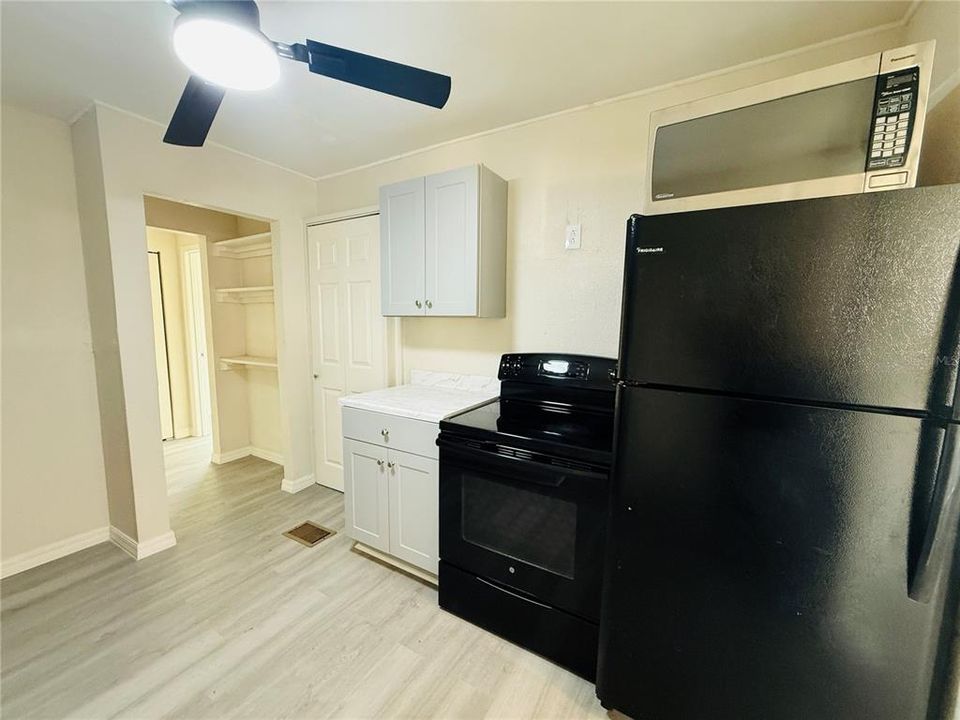 For Rent: $1,845 (2 beds, 1 baths, 1176 Square Feet)