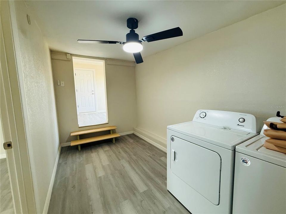 For Rent: $1,845 (2 beds, 1 baths, 1176 Square Feet)