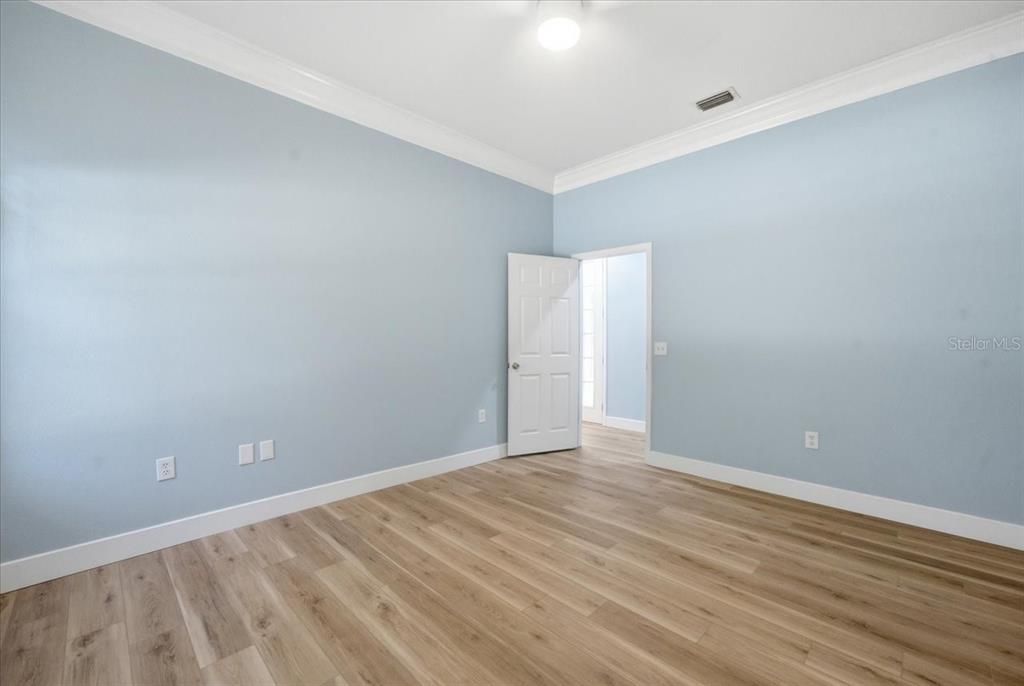 En Venta: $595,000 (4 camas, 3 baños, 3263 Pies cuadrados)