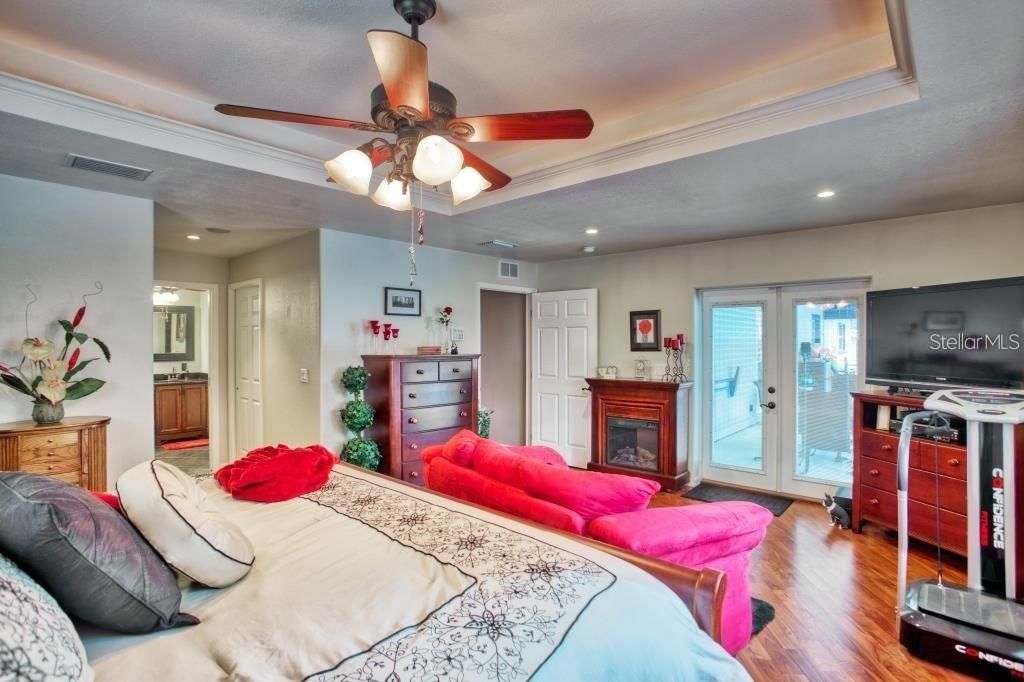 For Rent: $4,500 (4 beds, 3 baths, 2331 Square Feet)