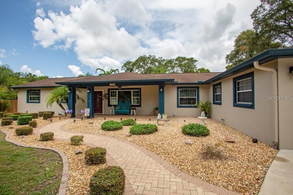 For Rent: $4,500 (4 beds, 3 baths, 2331 Square Feet)