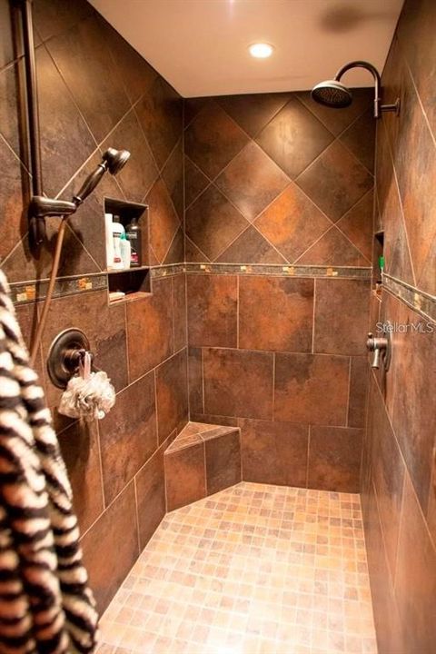 For Rent: $4,500 (4 beds, 3 baths, 2331 Square Feet)
