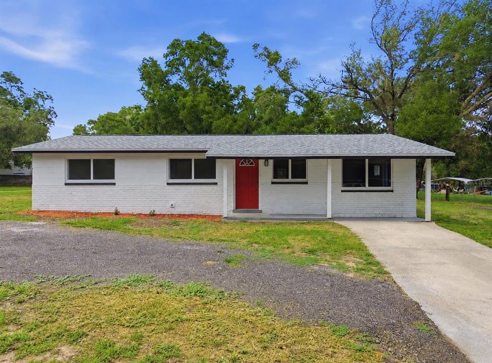 For Sale: $259,000 (4 beds, 1 baths, 1115 Square Feet)