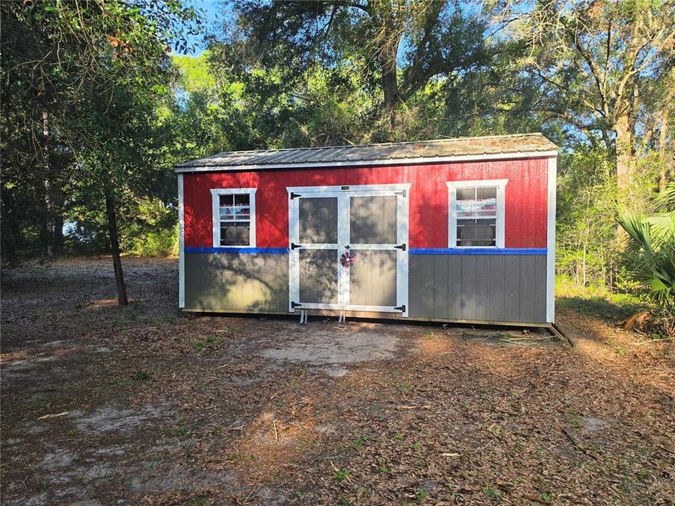 Active With Contract: $399,900 (3 beds, 2 baths, 1276 Square Feet)