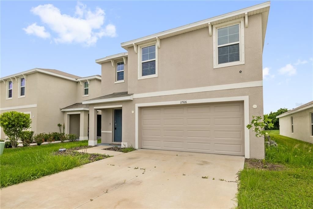 For Sale: $415,000 (5 beds, 3 baths, 2522 Square Feet)