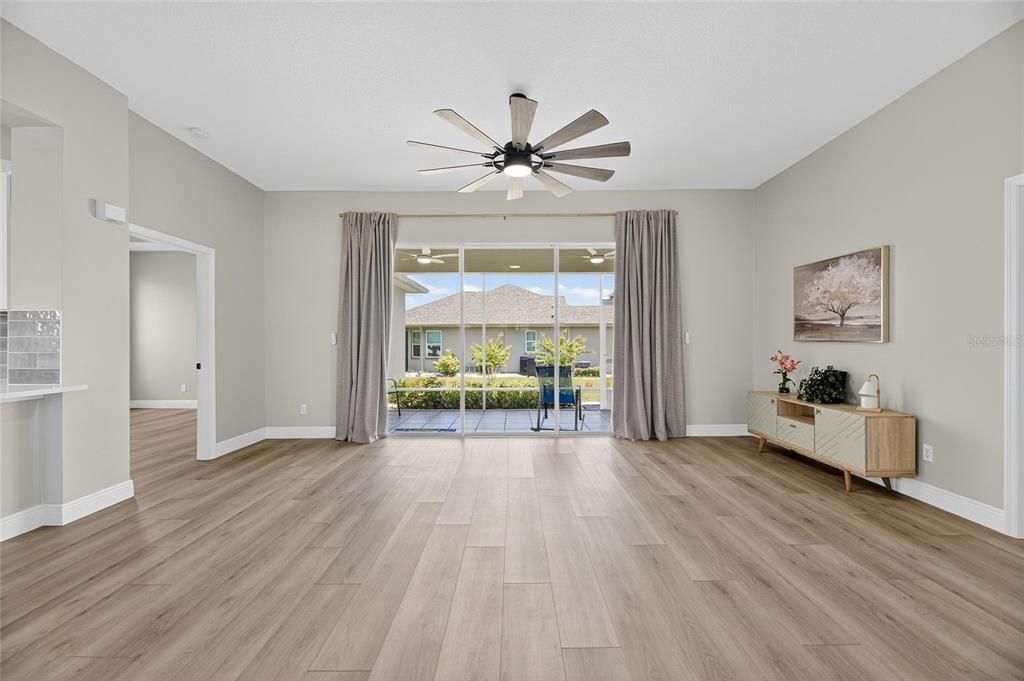 For Rent: $2,500 (2 beds, 2 baths, 1490 Square Feet)