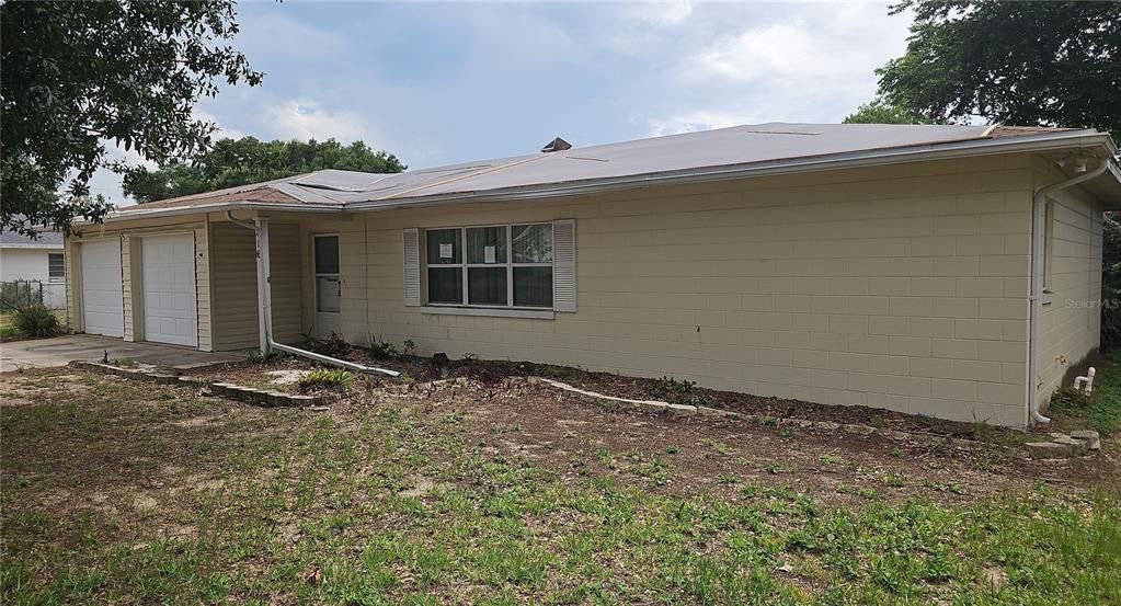 For Sale: $188,000 (3 beds, 2 baths, 1859 Square Feet)