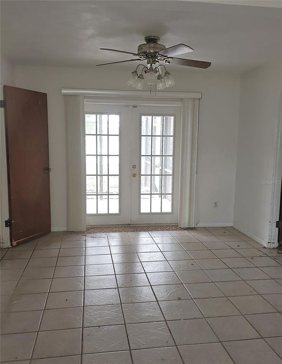 For Sale: $188,000 (3 beds, 2 baths, 1859 Square Feet)