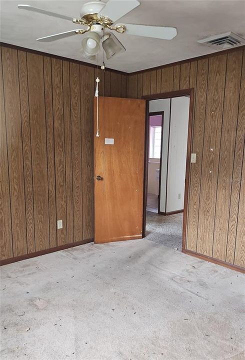 For Sale: $188,000 (3 beds, 2 baths, 1859 Square Feet)