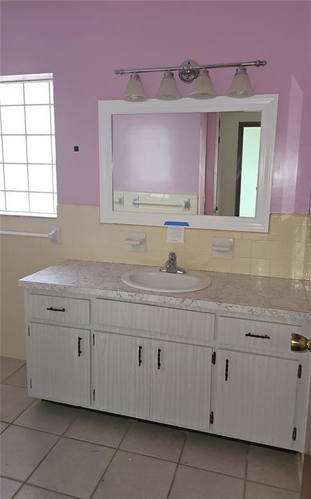 For Sale: $188,000 (3 beds, 2 baths, 1859 Square Feet)