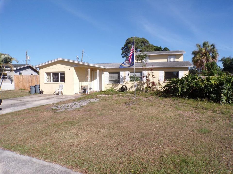 For Sale: $485,000 (5 beds, 3 baths, 2357 Square Feet)