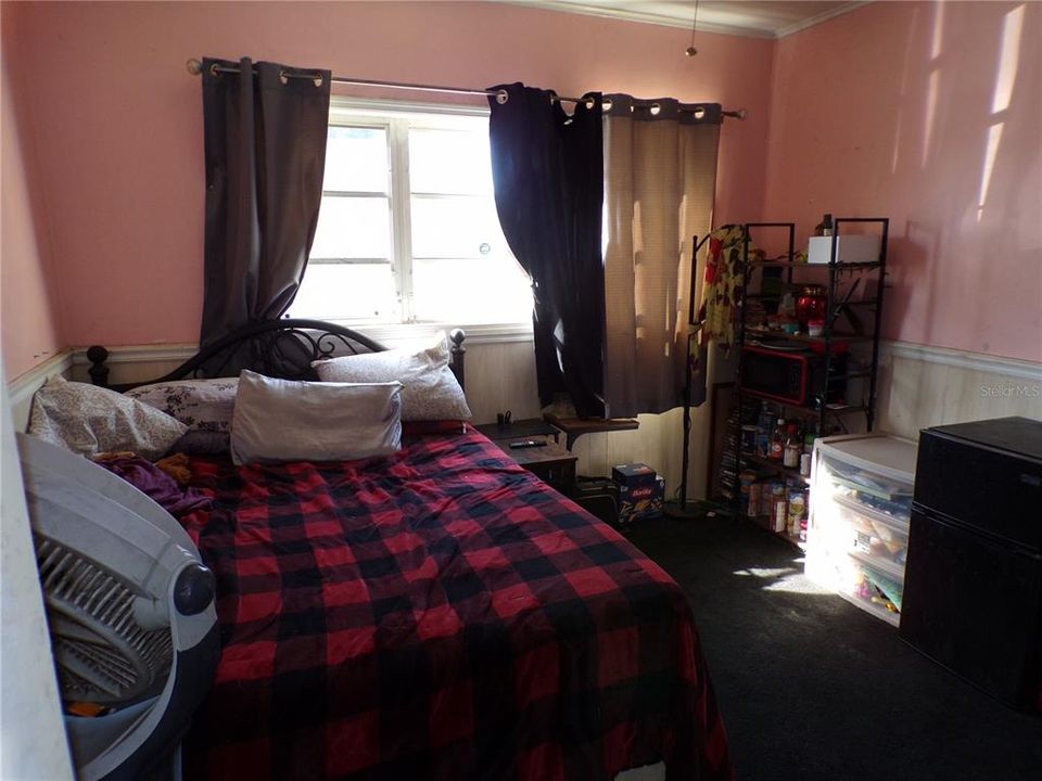 For Sale: $485,000 (5 beds, 3 baths, 2357 Square Feet)