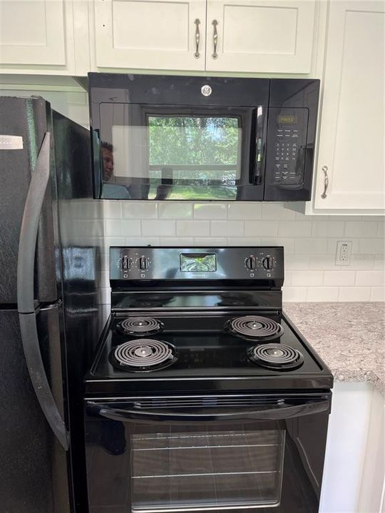 В аренду: $2,200 (2 спален, 2 ванн, 1034 Квадратных фут)