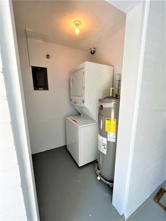 В аренду: $2,200 (2 спален, 2 ванн, 1034 Квадратных фут)