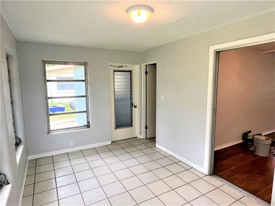 В аренду: $2,200 (2 спален, 2 ванн, 1034 Квадратных фут)
