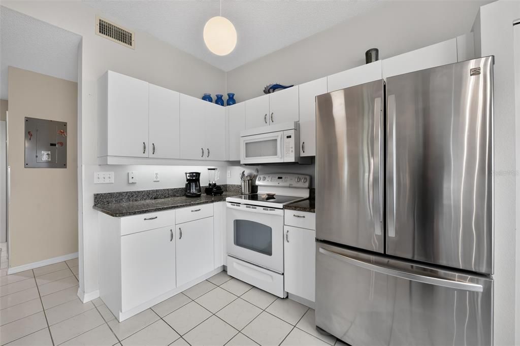 En Venta: $278,000 (2 camas, 2 baños, 1349 Pies cuadrados)