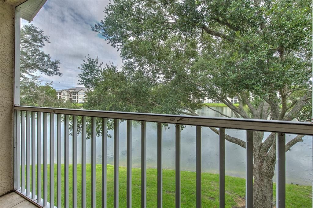 For Sale: $219,900 (2 beds, 1 baths, 1054 Square Feet)