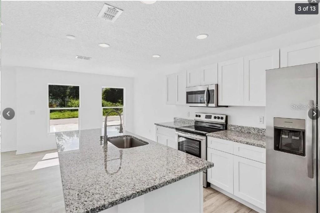 For Sale: $315,995 (3 beds, 2 baths, 1308 Square Feet)