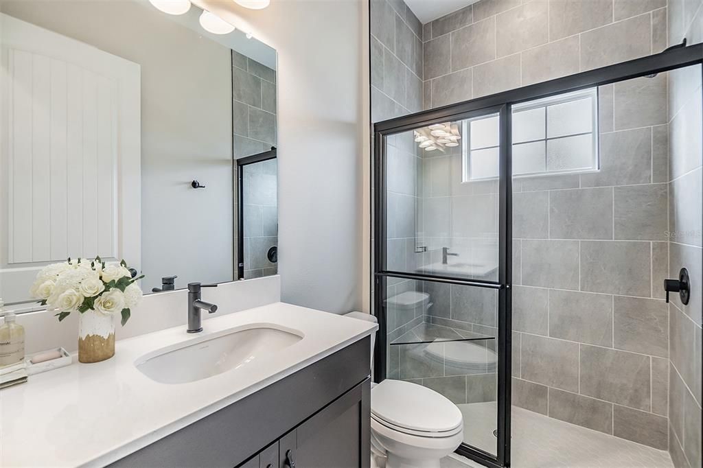 В аренду: $3,800 (4 спален, 3 ванн, 2711 Квадратных фут)
