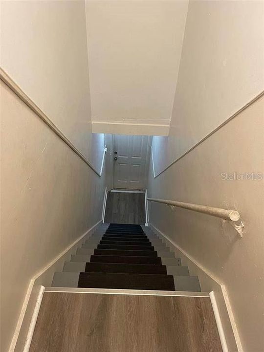 For Rent: $1,295 (1 beds, 1 baths, 550 Square Feet)