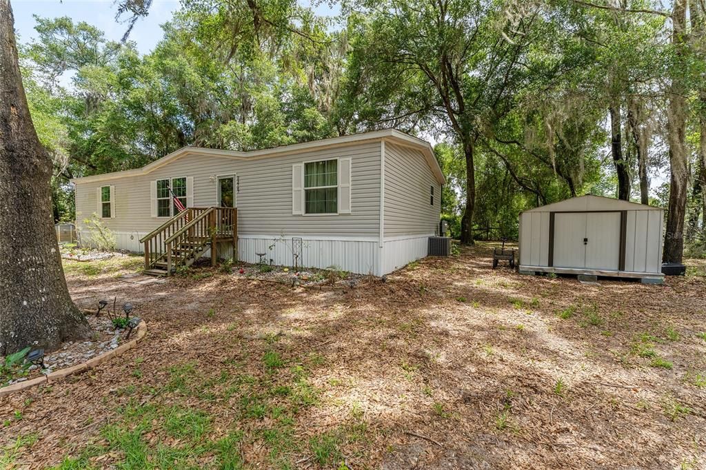 For Sale: $320,000 (3 beds, 2 baths, 1568 Square Feet)