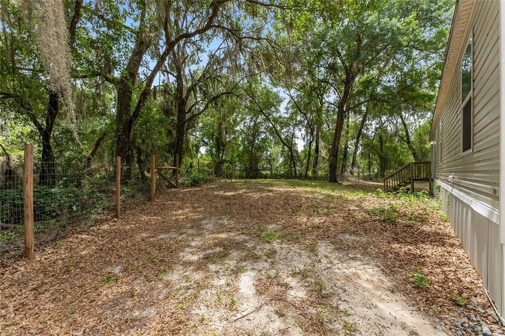 For Sale: $320,000 (3 beds, 2 baths, 1568 Square Feet)