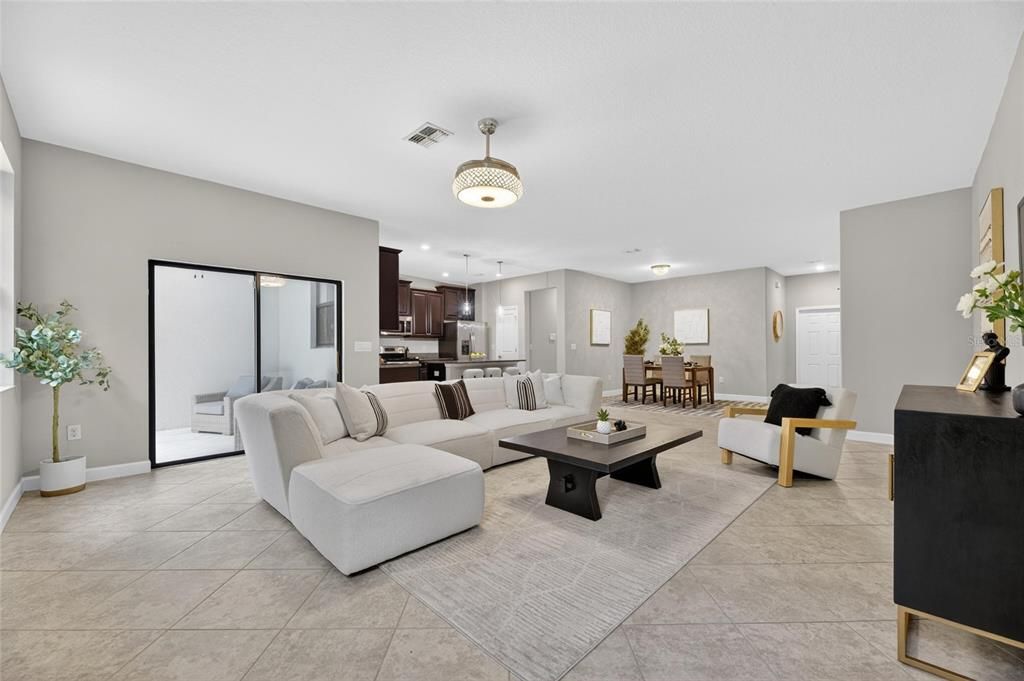 For Sale: $379,900 (4 beds, 2 baths, 2466 Square Feet)