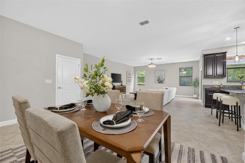 For Sale: $379,900 (4 beds, 2 baths, 2466 Square Feet)