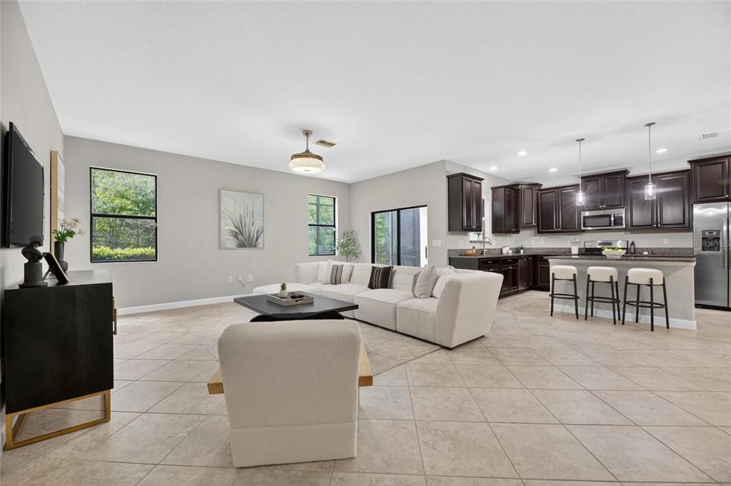 For Sale: $379,900 (4 beds, 2 baths, 2466 Square Feet)