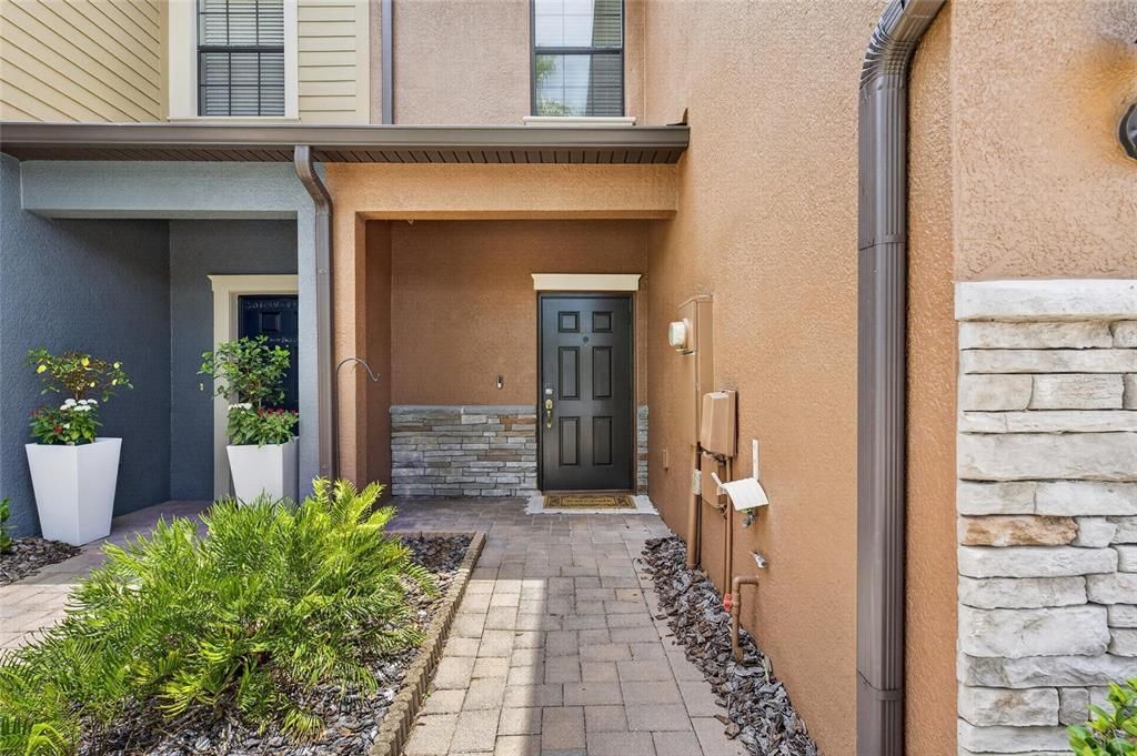 For Sale: $379,900 (4 beds, 2 baths, 2466 Square Feet)