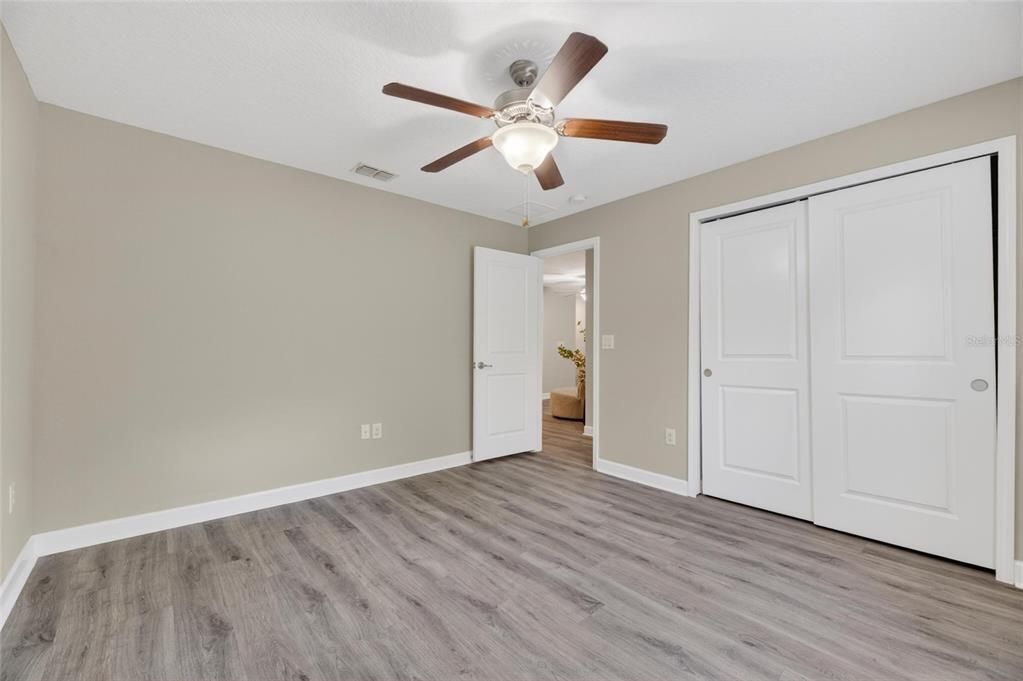For Sale: $379,900 (4 beds, 2 baths, 2466 Square Feet)