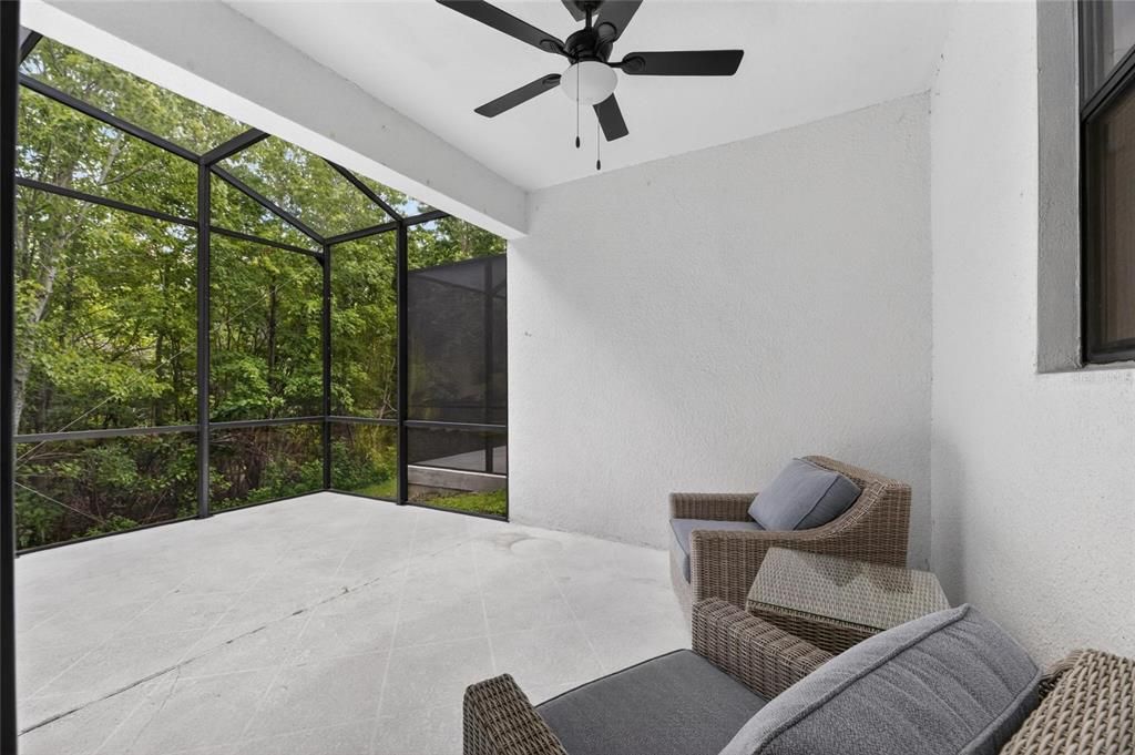 For Sale: $379,900 (4 beds, 2 baths, 2466 Square Feet)