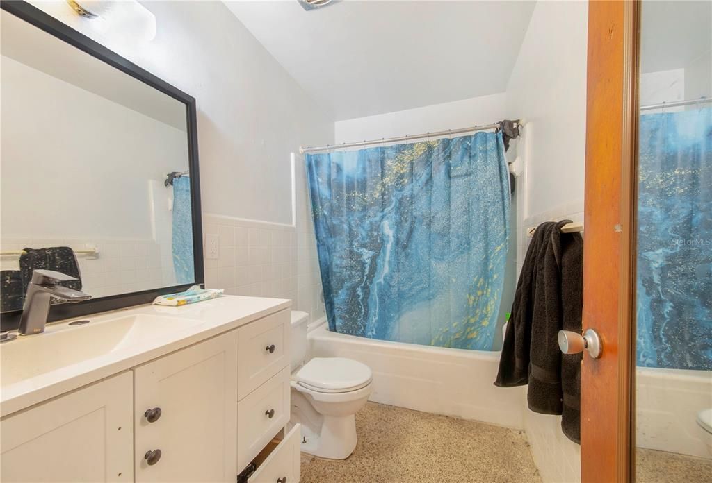 For Sale: $435,000 (4 beds, 0 baths, 2160 Square Feet)