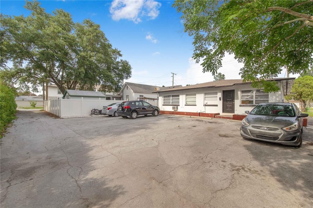 For Sale: $435,000 (4 beds, 0 baths, 2160 Square Feet)