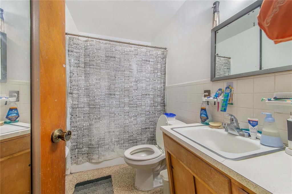 For Sale: $435,000 (4 beds, 0 baths, 2160 Square Feet)