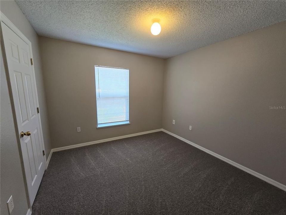 В аренду: $2,400 (4 спален, 2 ванн, 2215 Квадратных фут)