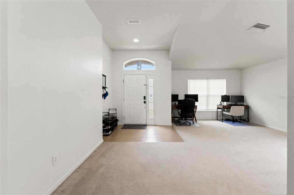 En Venta: $312,500 (3 camas, 2 baños, 1814 Pies cuadrados)