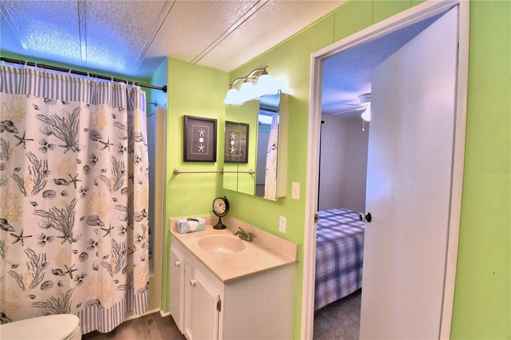 For Sale: $129,000 (2 beds, 2 baths, 1344 Square Feet)