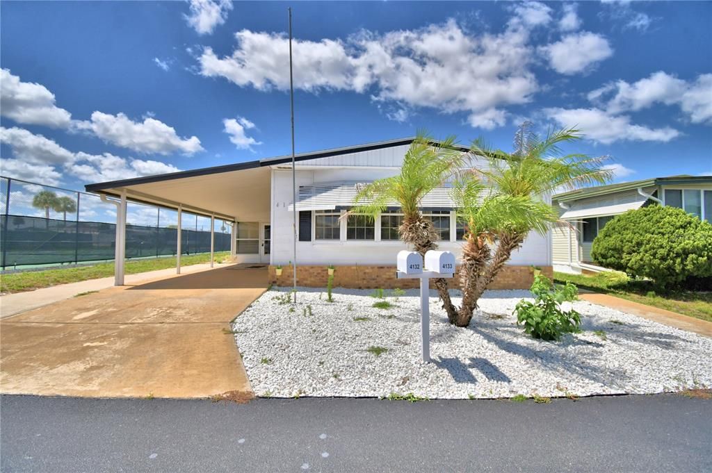 For Sale: $129,000 (2 beds, 2 baths, 1344 Square Feet)