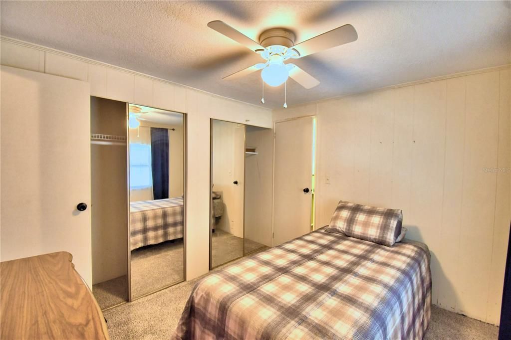 For Sale: $129,000 (2 beds, 2 baths, 1344 Square Feet)