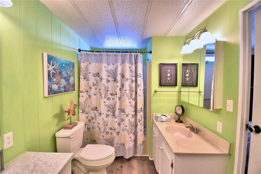 For Sale: $129,000 (2 beds, 2 baths, 1344 Square Feet)