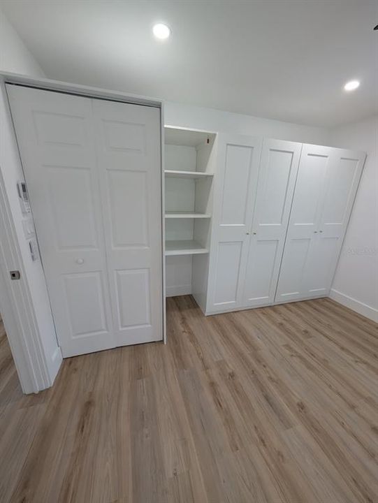 For Rent: $1,950 (1 beds, 1 baths, 550 Square Feet)