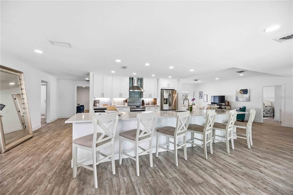 For Sale: $799,500 (3 beds, 2 baths, 2464 Square Feet)