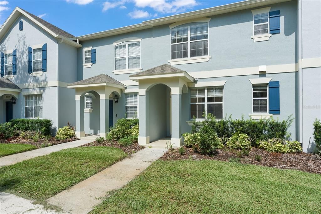 For Sale: $350,000 (2 beds, 2 baths, 1375 Square Feet)